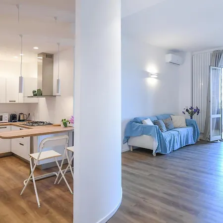 Blu - La Casa Sul Mare * Lido di Ostia